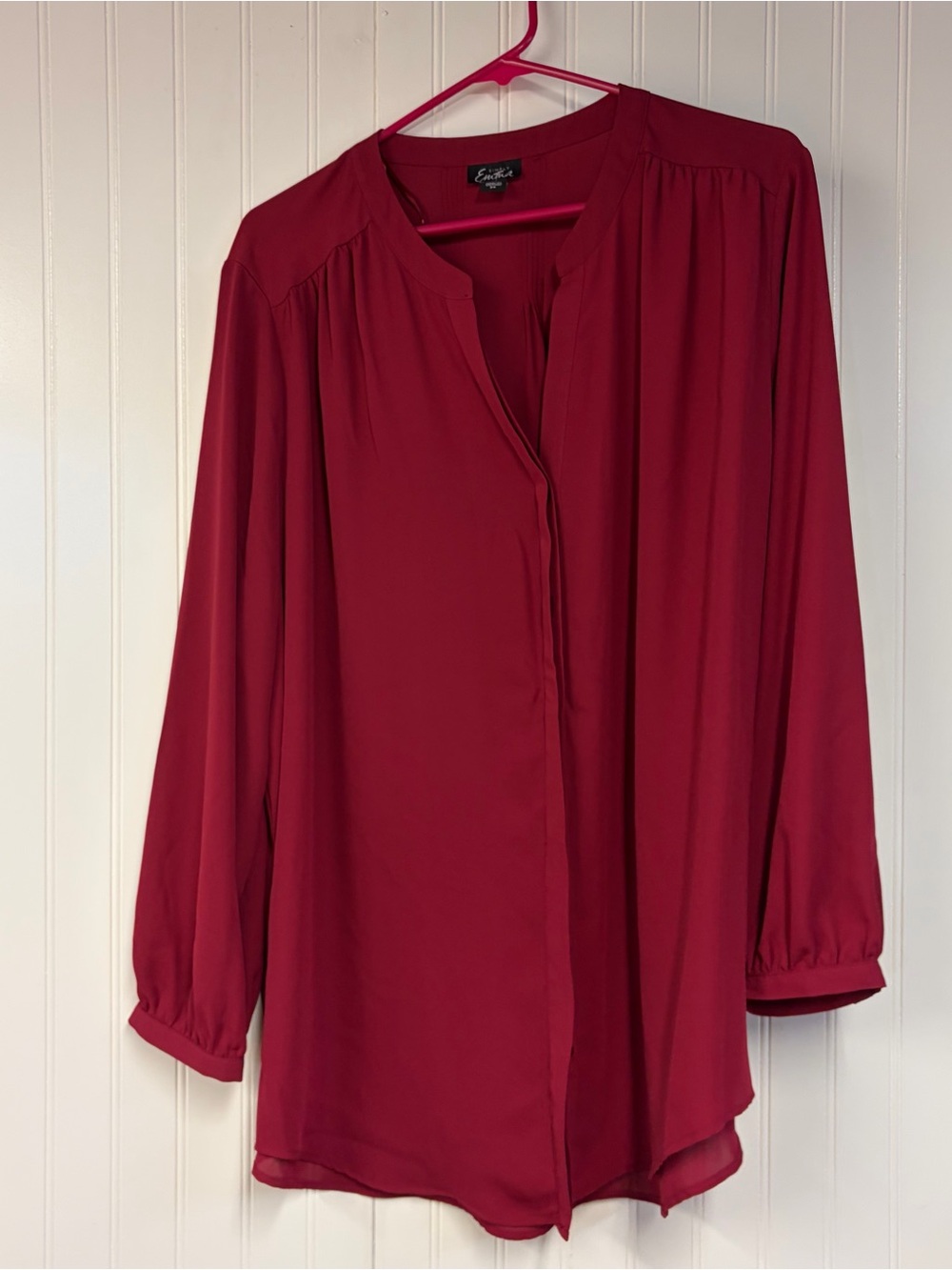Simply Emma Women's Red Long-Sleeve V-Neck Blouse 2X
